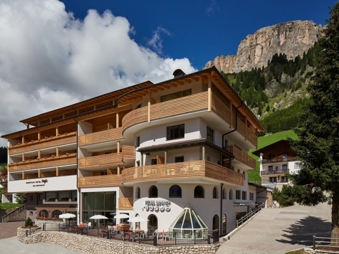 Mountain Hotel Mezdì - Kolfuschg in Alta Badia