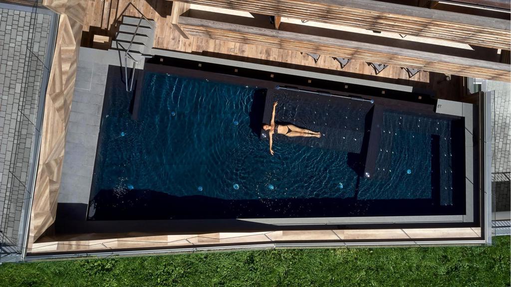pool-von-oben-hotel-mezdi.jpg