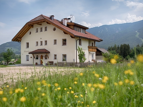 Appartements Moarberg - Reischach am Kronplatz