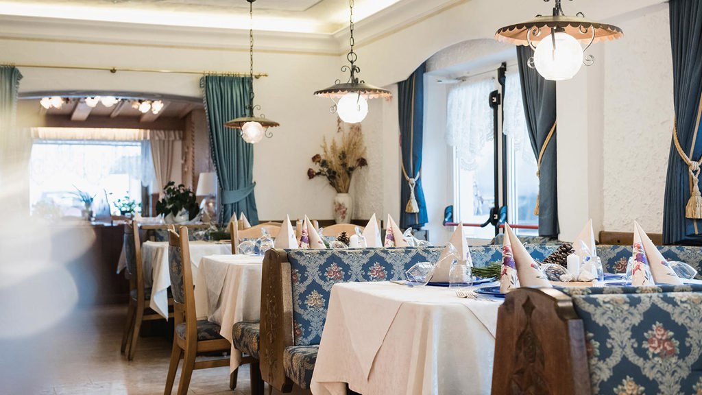 ristorante-montecherz-01.jpg