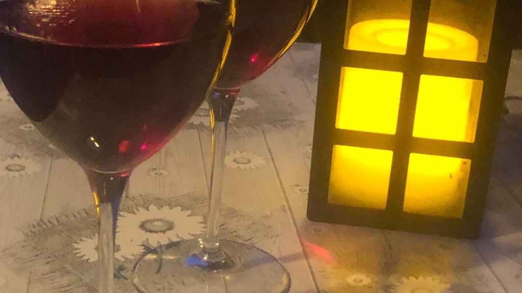 ein gemutlicher Abend auf dem Balkon.jpg
