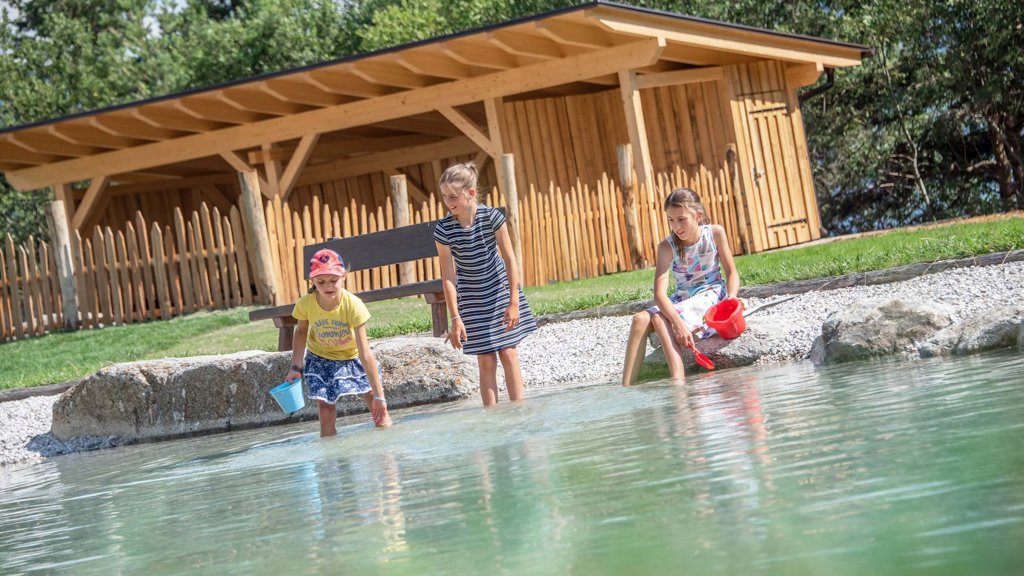 csm_spielplatz-teich-04_5436084d0c.jpg