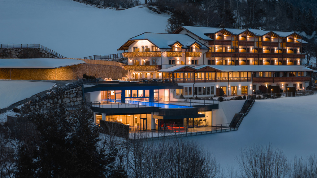 hotel-huberhof-25-01-29-upscale-8.jpg