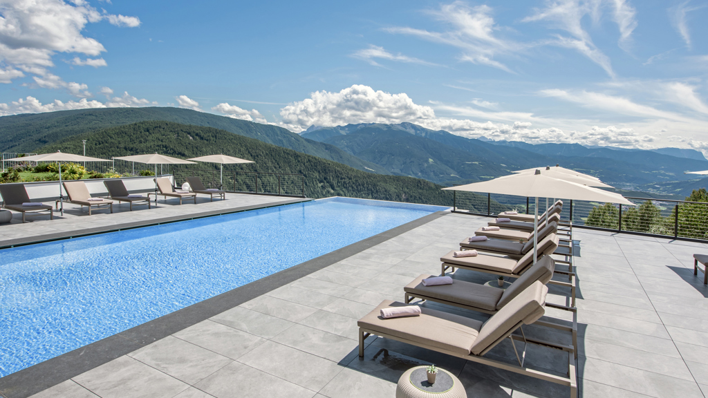pool-07.jpg