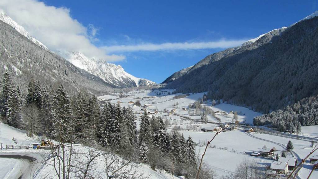Winterfoto_Tal_a72357a1ba.jpg