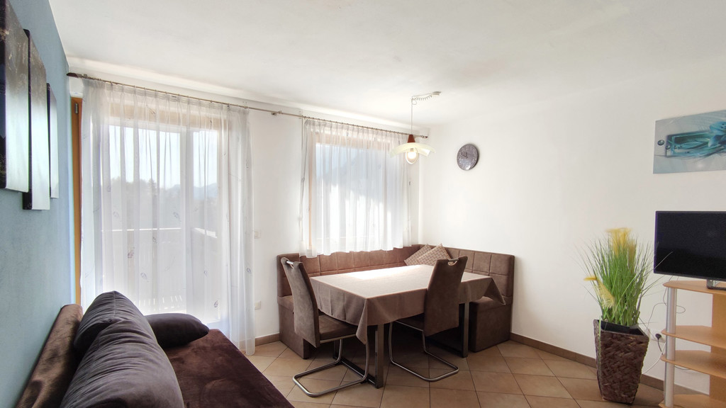 ferienwohnung-lilie-3-residence-liesy-tisens-meranerland.jpg