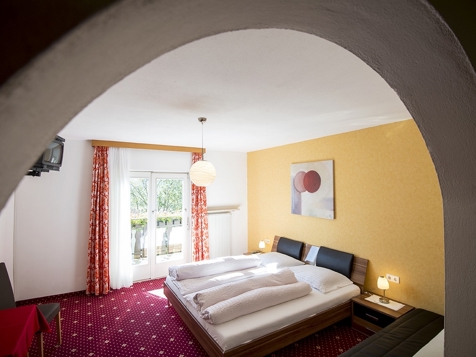 Pension Sonnenberg - Schlanders im Vinschgau