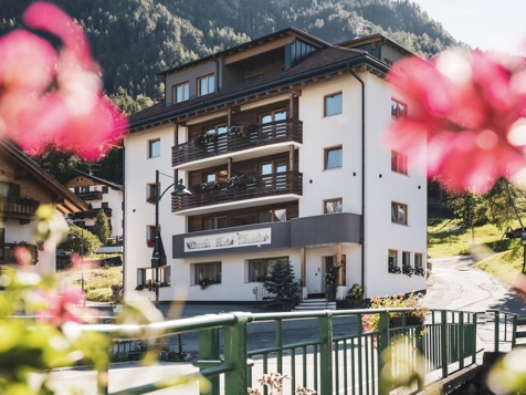 Piccolo Hotel Claudia - St. Vigil in Enneberg at Mt. Kronplatz