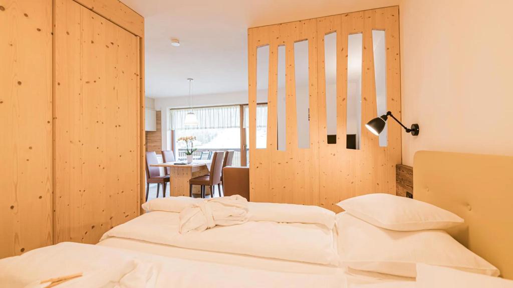 web-rendition-3 (11).jpg