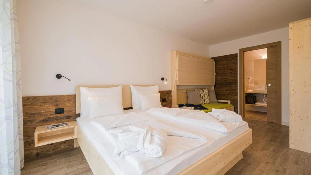 web-rendition-3 (15).jpg