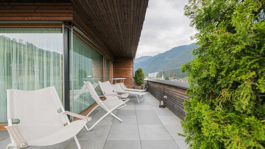 web-rendition-3 (2).jpg