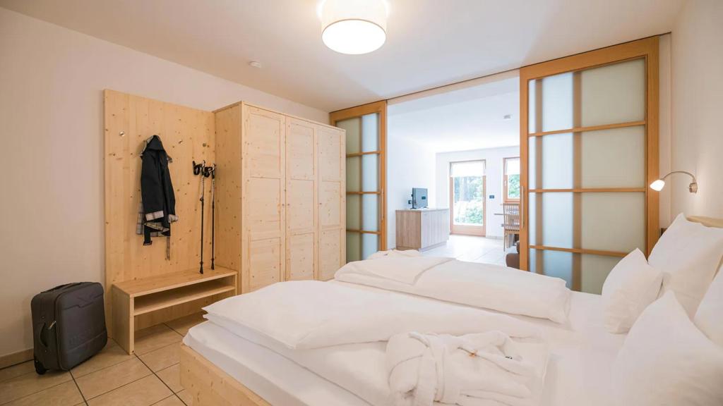 web-rendition-3 (21).jpg