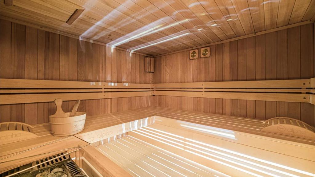 web-rendition-3 (7).jpg