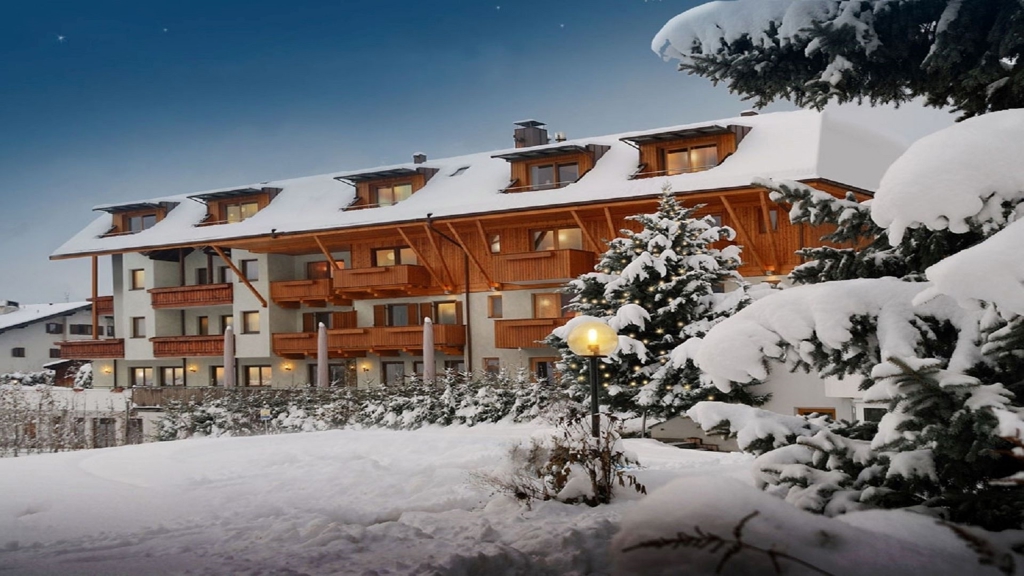 Hotel Ploseblick - Hotel in Natz-Schabs in Eisacktal / South Tyrol