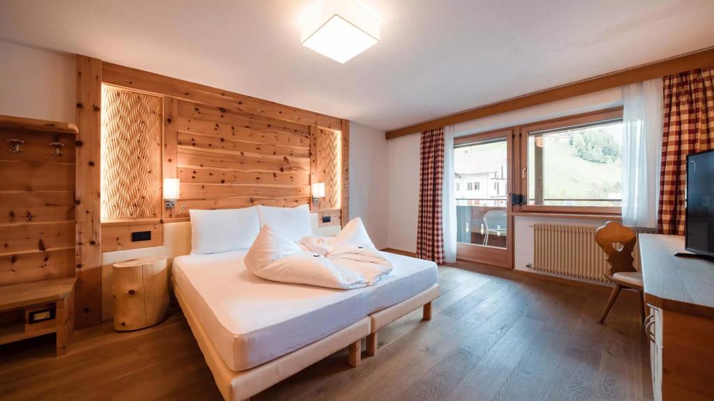 Zirbelzimmer1.jpg
