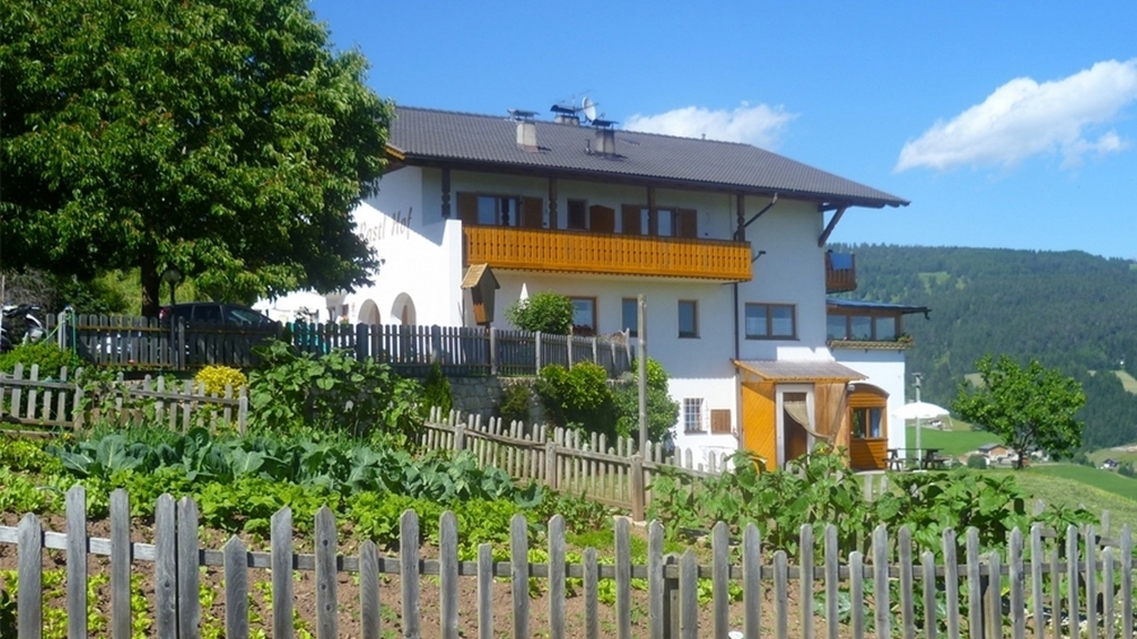 Rastlhof - Farm stay in Mölten in Bozen and environs / Południowy Tyrol