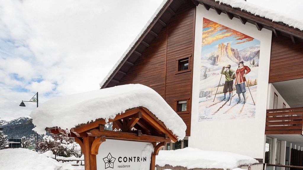Contrin Residence - Apartment / Residence in Canazei in Trentino / Dolomites