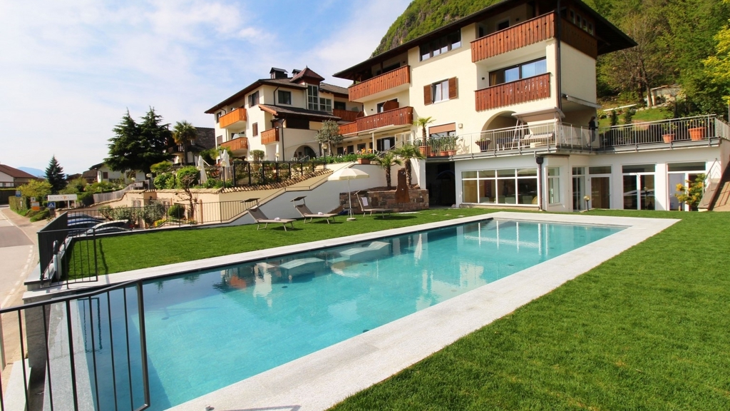 Hotel Römerrast - Hotel a Caldaro sulla Strada del Vino della Bassa Atesina / Alto Adige