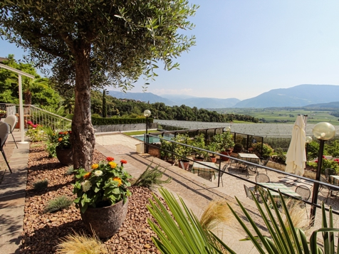 Hotel Römerrast - Kaltern an der Weinstraße in Southern South Tyrol
