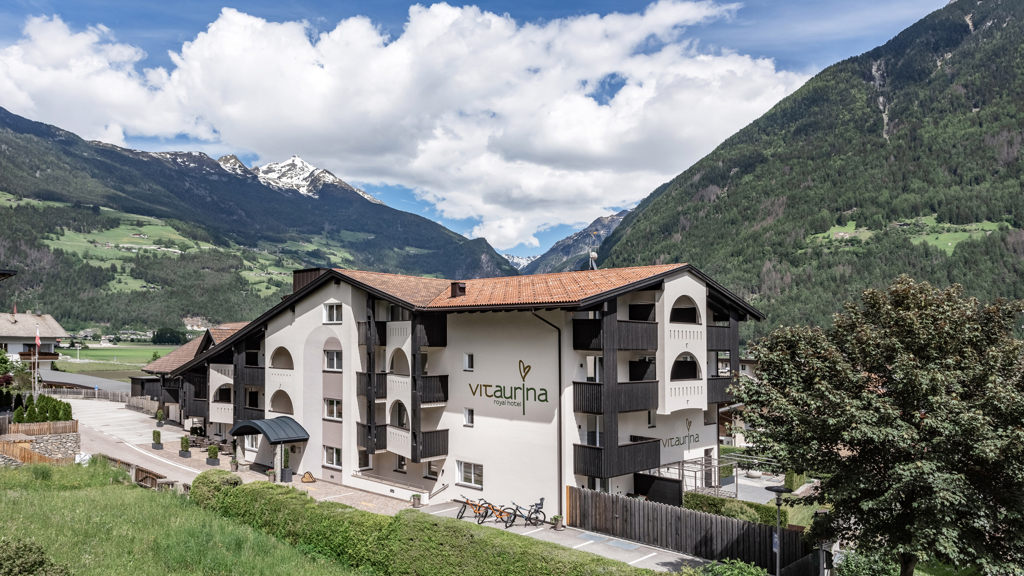 Vitaurina Royal Hotel - Hotel in Mühlen in Taufers in Tauferer Ahrntal / South Tyrol