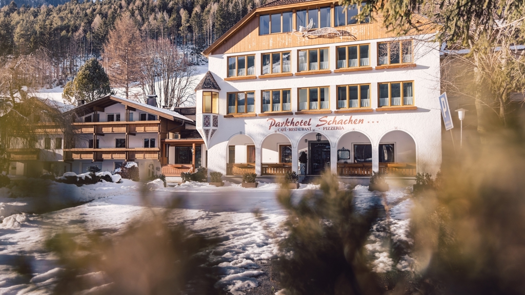 Parkhotel Schachen - Hotel in St. Johann in Tauferer Ahrntal / South Tyrol