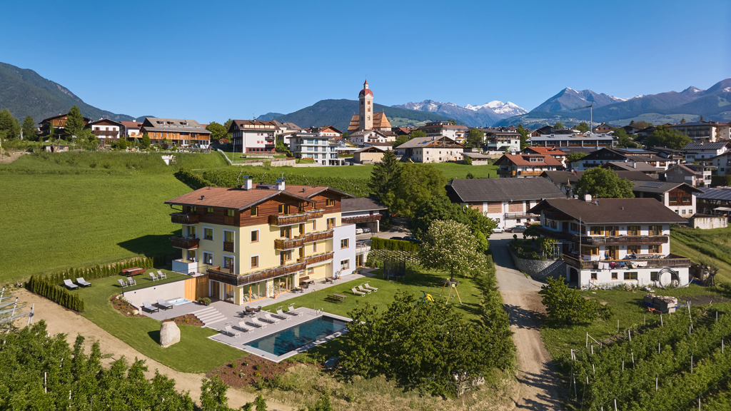 Schiestlhof - 05.25 - 001.jpg