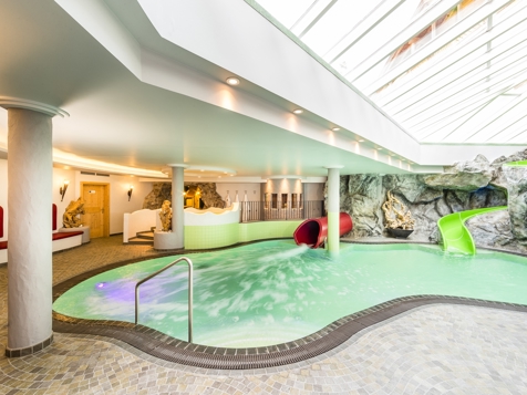 Schneeberg - Family Spa Resort - Ridnaun in Eisacktal