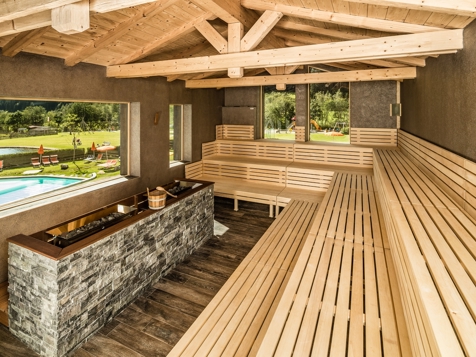 Schneeberg - Family Spa Resort - Ridnaun in Eisacktal