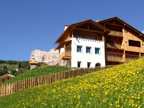Apartments Serghela - St. Kassian in Alta Badia