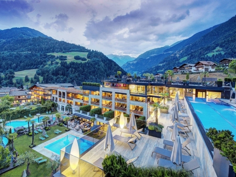 STROBLHOF ACTIVE FAMILY SPA RESORT - St. Leonhard in Passeier in Passeiertal