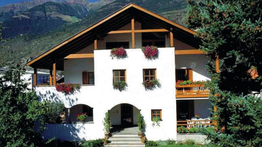 Ferienwohnungen Trafoier Wielander - Appartamenti / Residence a Laces in Val Venosta / Alto Adige