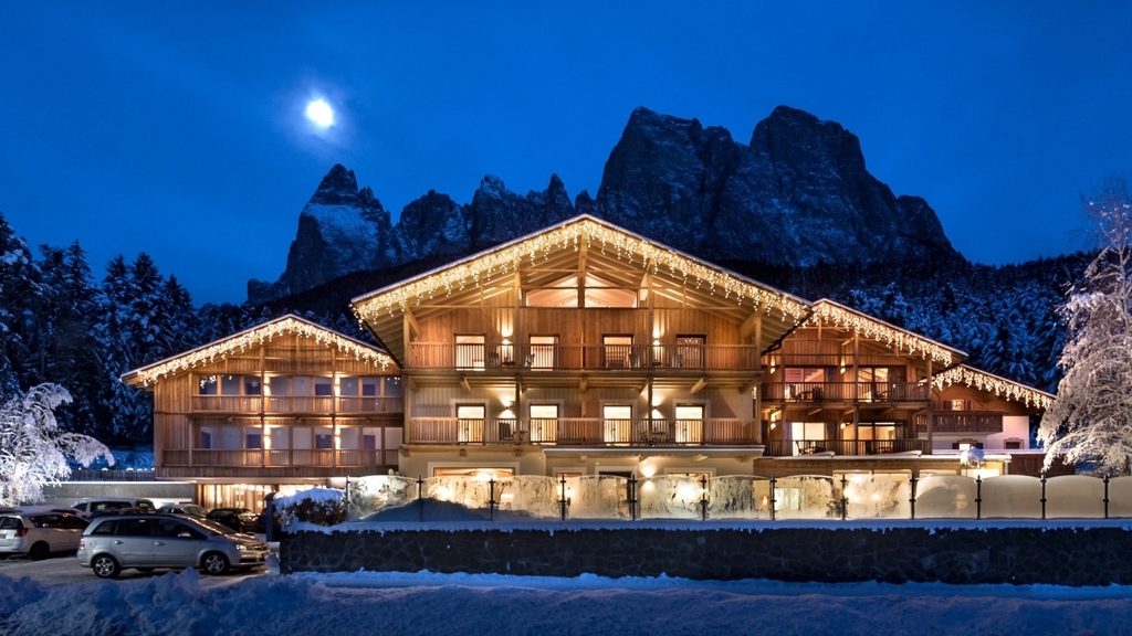 Dolomites Nature Hotel Vigilerhof - Hotel in Seis am Schlern at Seiser Alm-Schlern / Zuid-Tirol