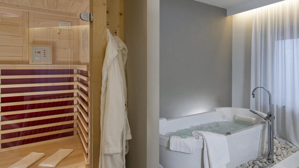 Villa-Kofler-Oslo-Sauna-Jacuzzi.jpg