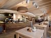 bistro-7048296.jpg