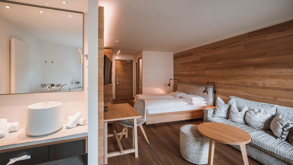 096-sonnenhof-zimmer-©KOTTERSTEGER-220918-KOT_1652.jpg