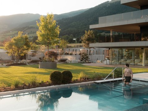 SOLVIE Calm Inspiring Getaway - Pfalzen at Mt. Kronplatz
