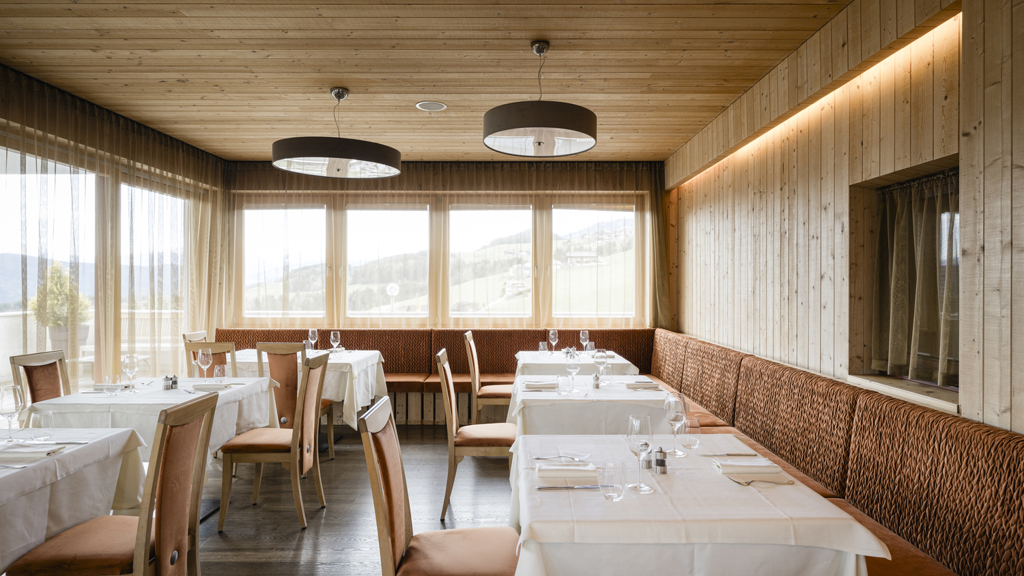 2404hn_falkendsteiner-sonnenparadies-restaurant-0667.jpg