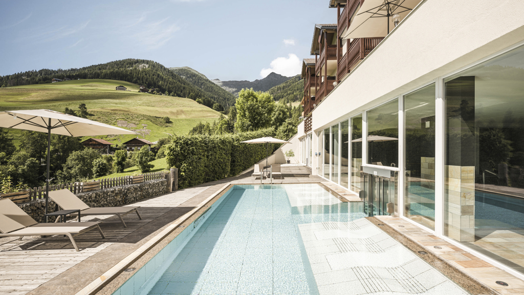 2407hn_falkensteiner-sonnenparadies-pool_35.jpg