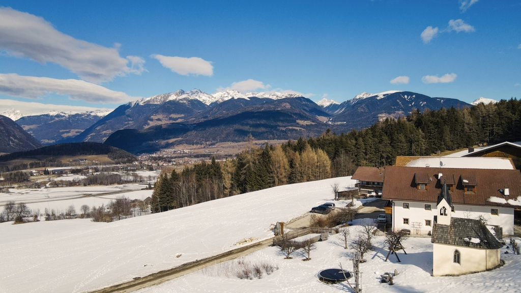 Appartements Weliserhof - Farm stay in Stefansdorf at Mt. Kronplatz / Południowy Tyrol