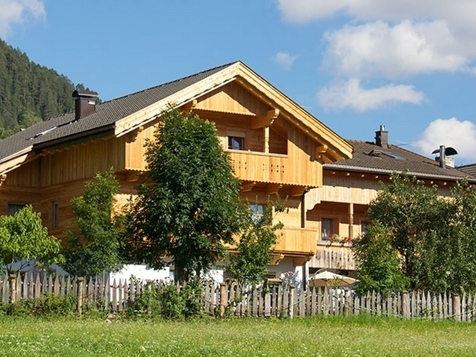 B&B Ciasa Brüscia - St. Vigil in Enneberg at Mt. Kronplatz