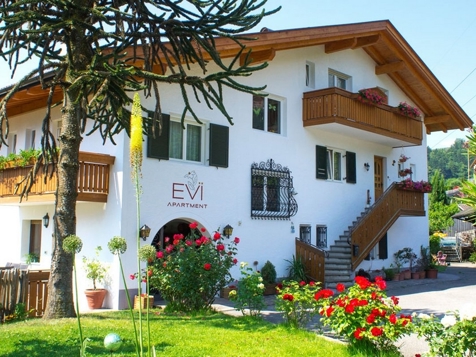 Evi Apartment - Kuens in Passeiertal