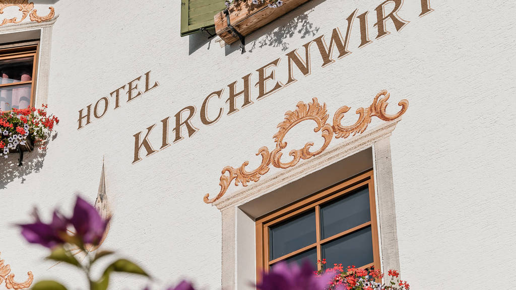impressionen-aufschrift-mauer-kirchenwirt.jpg