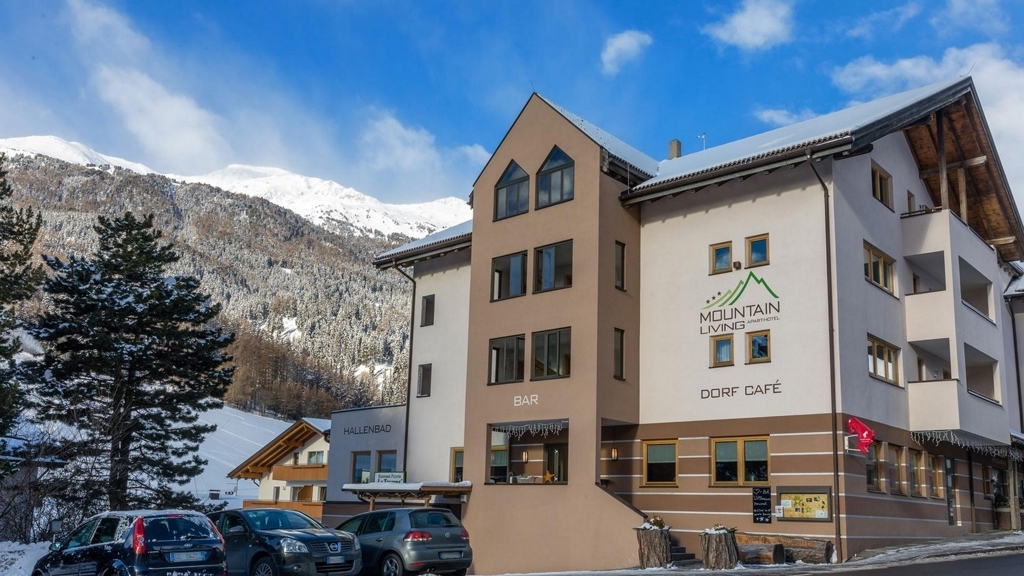 Mountain Living Apartments - Apartment / Residence in St. Valentin auf der Haide in Vinschgau / Zuid-Tirol