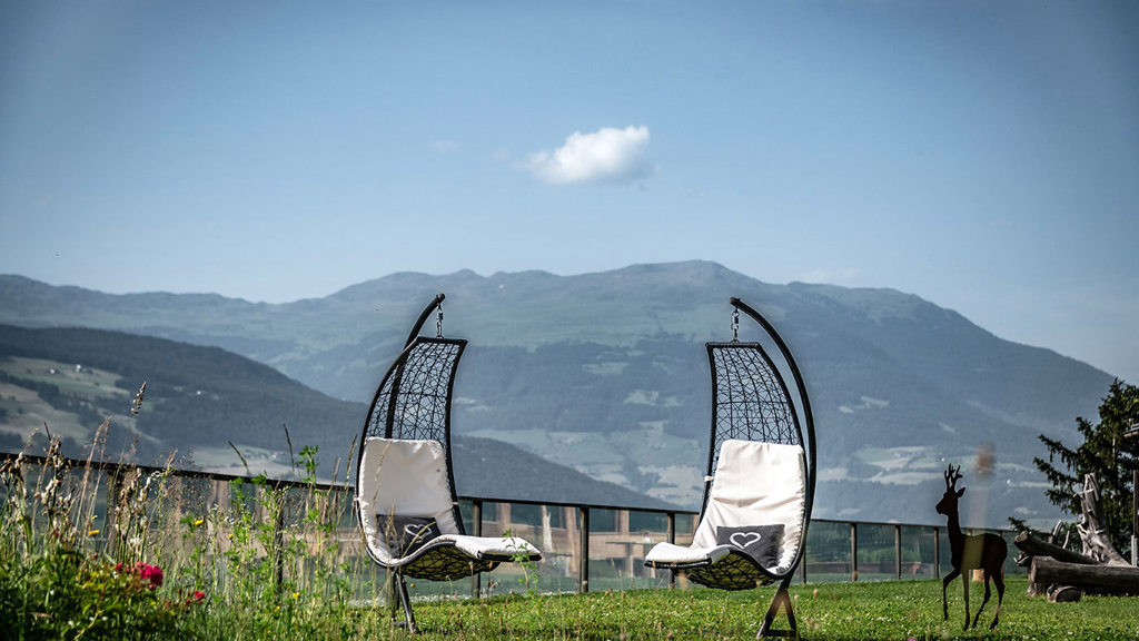 5-sterne-bauernhof-resort-suedtirol.jpg