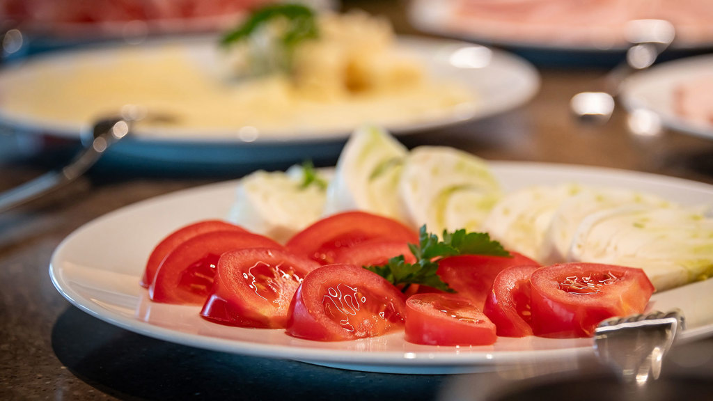 fruehstueck-buffet-04.jpg
