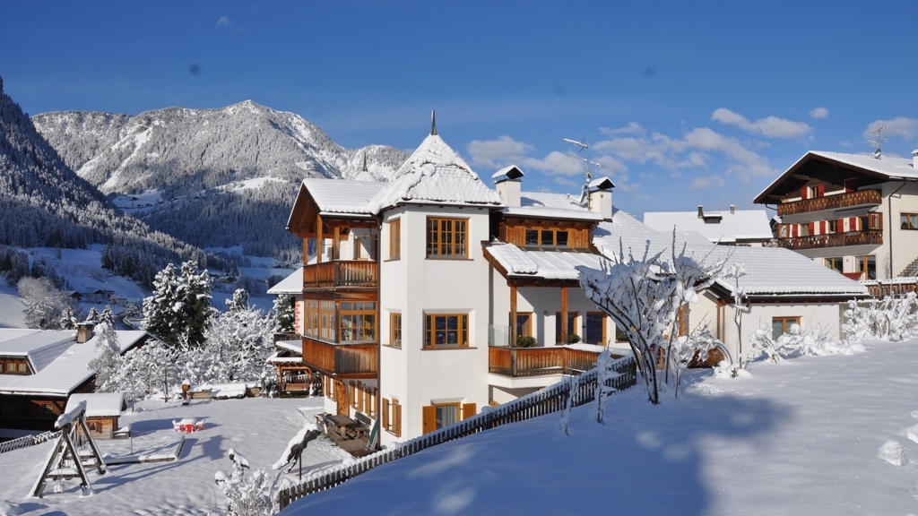 Apartments Agnes - Appartamenti / Residence a Ortisei in Val Gardena / Alto Adige