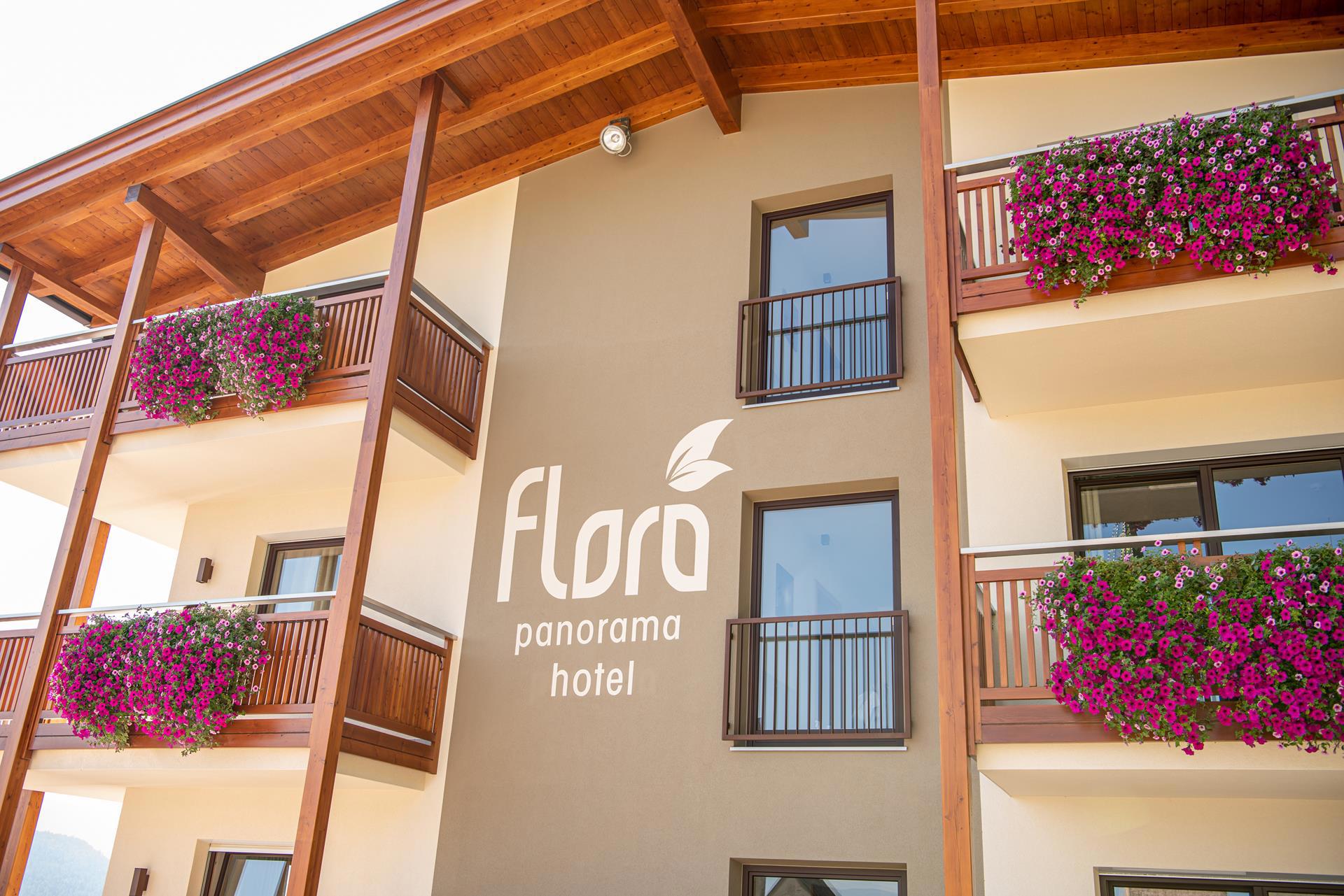 Hotel Flora - Villandro in Valle Isarco