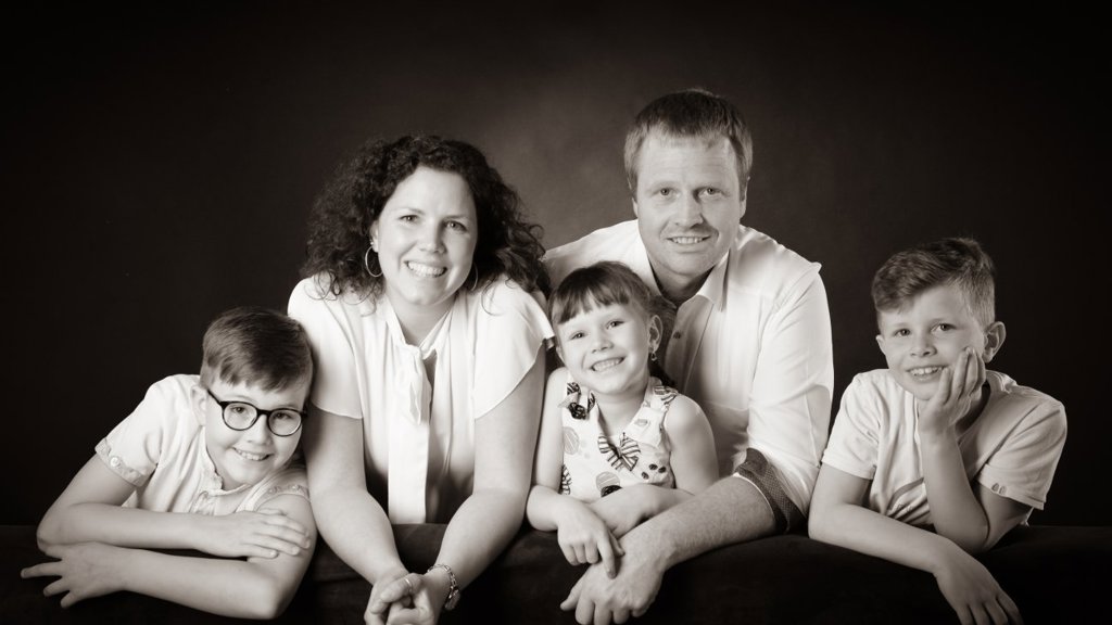 img-fotos-familie-0041-studio-staffler-kopie-1300.jpg