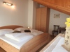 Sonnblick Schlafzimmer II 1.jpg
