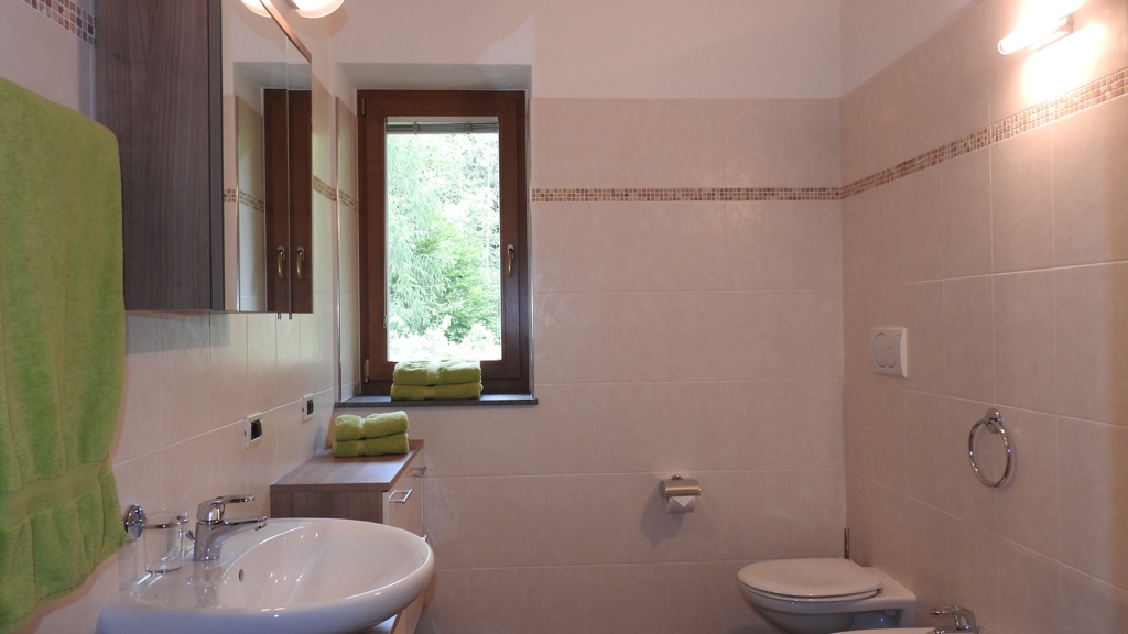 Waldruhe Badezimmer.jpg